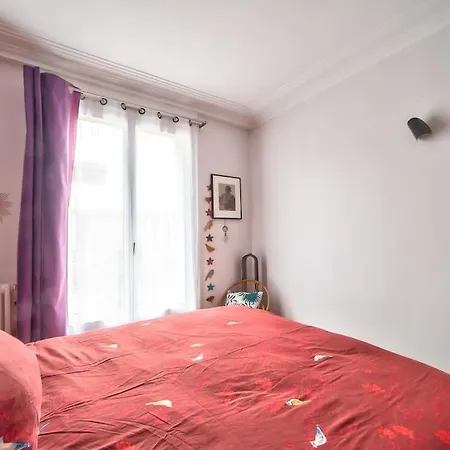 Διαμέρισμα Spacieux Avec Balcon / Batignolles *