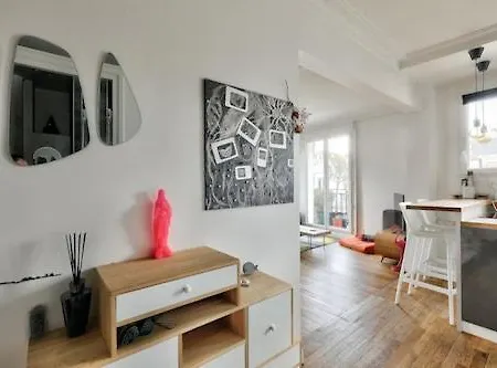 Spacieux Avec Balcon / Batignolles Παρίσι