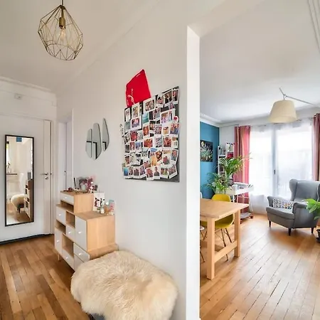 Spacieux Avec Balcon / Batignolles Διαμέρισμα *